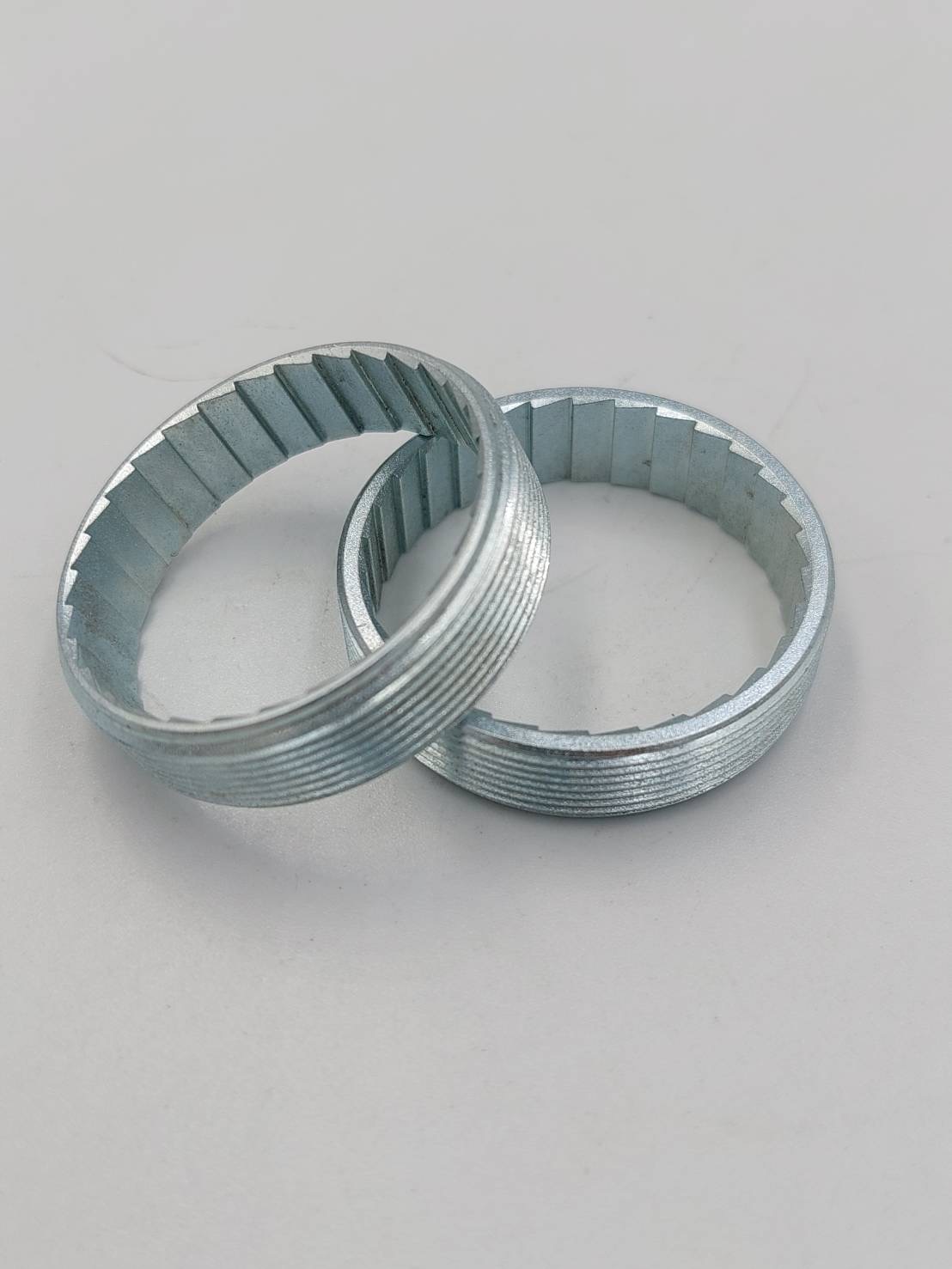 Threaded Lock Ring
